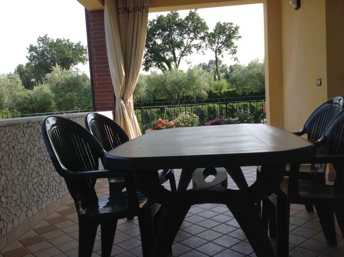 Casale El Galet Appartement Moniga del Garda Buitenkant foto